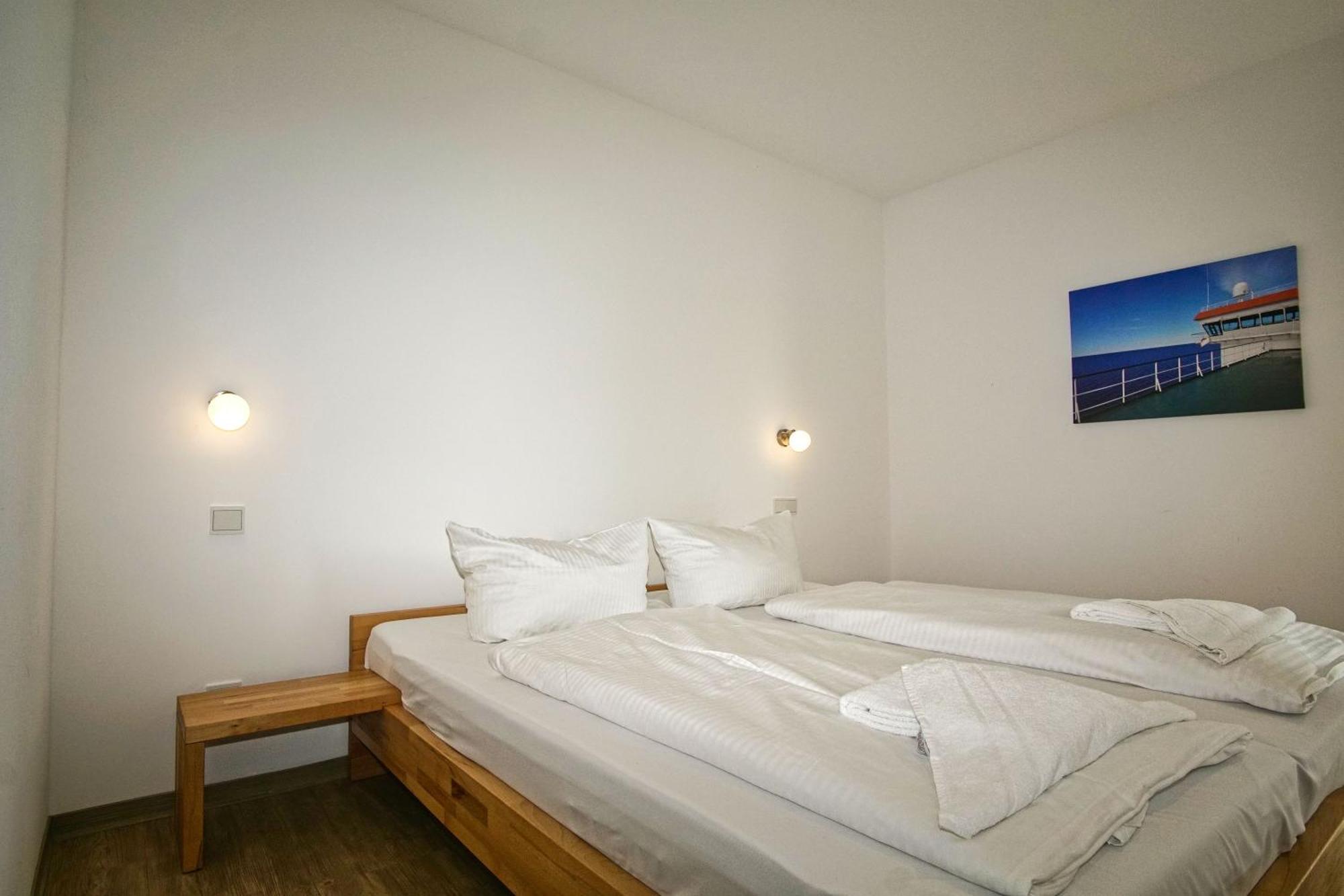 Haus Hafenkieker Fewo 08 - Balkon, Hafenblick 普特布斯 外观 照片